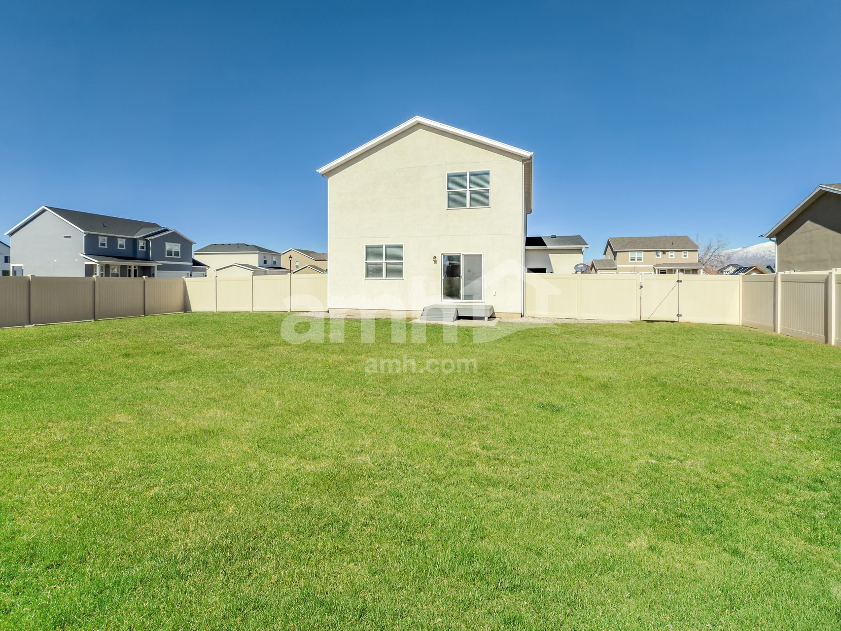 Building Photo - 1247 E Meadow Ranch Ln