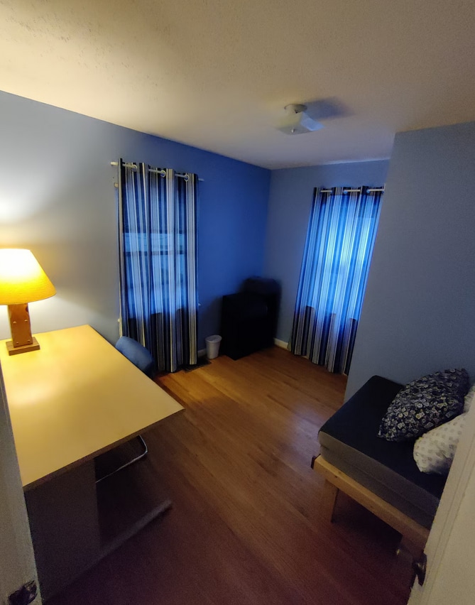 Building Photo - 160 Azalea Rd