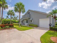 Building Photo - 4949 N Hwy A1A