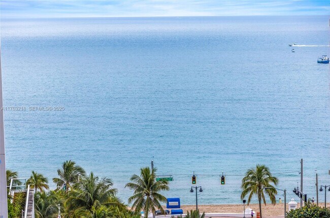 Building Photo - 401 N Birch Rd