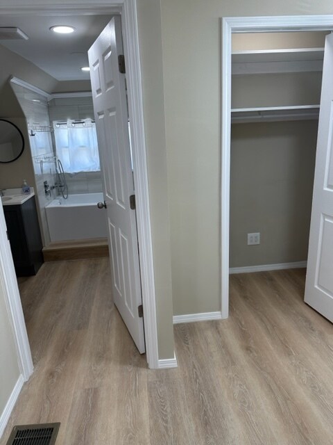 Building Photo - 3436 W 62nd St