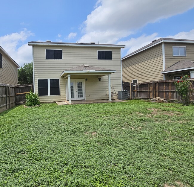 Building Photo - 8222 Willow Country
