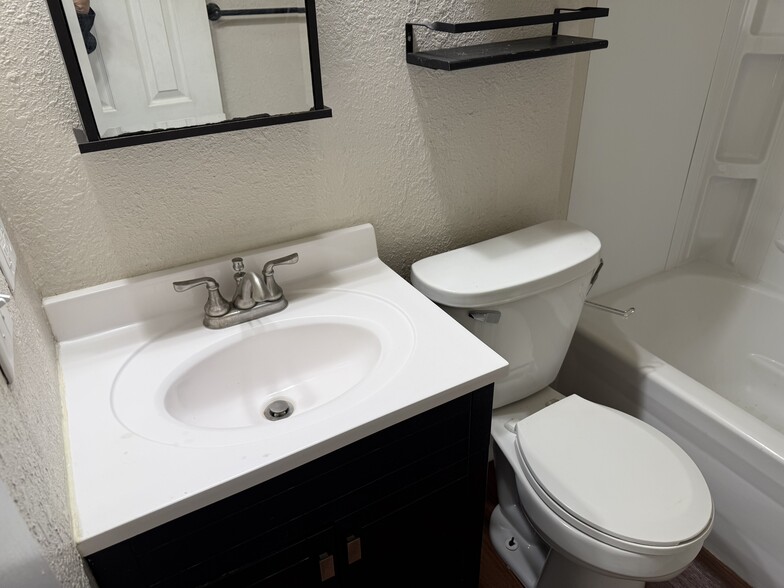 Building Photo - 2725 Adams Ave