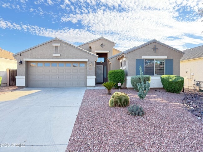 Primary Photo - 605 E Nancy Ave