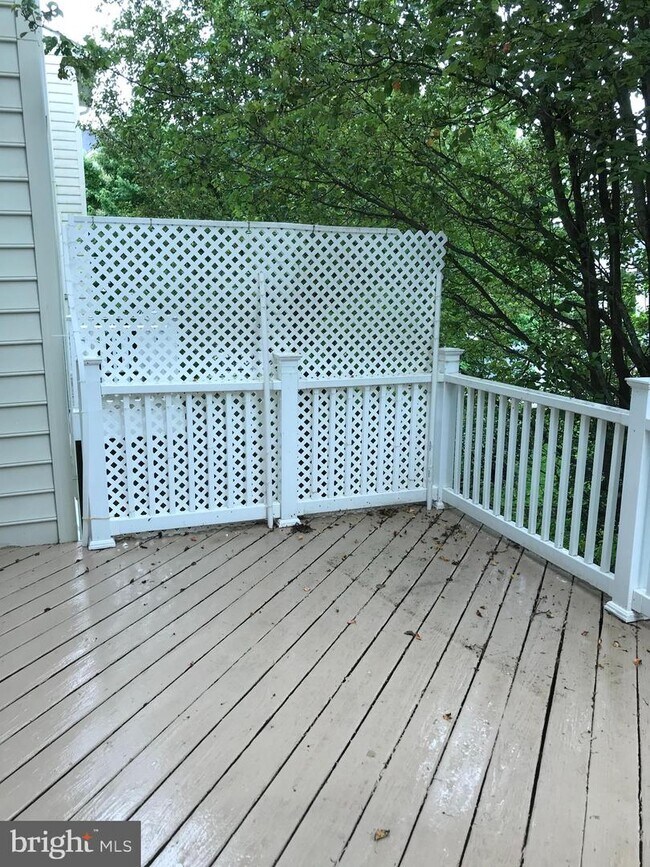 Building Photo - 18261 Camdenhurst Dr