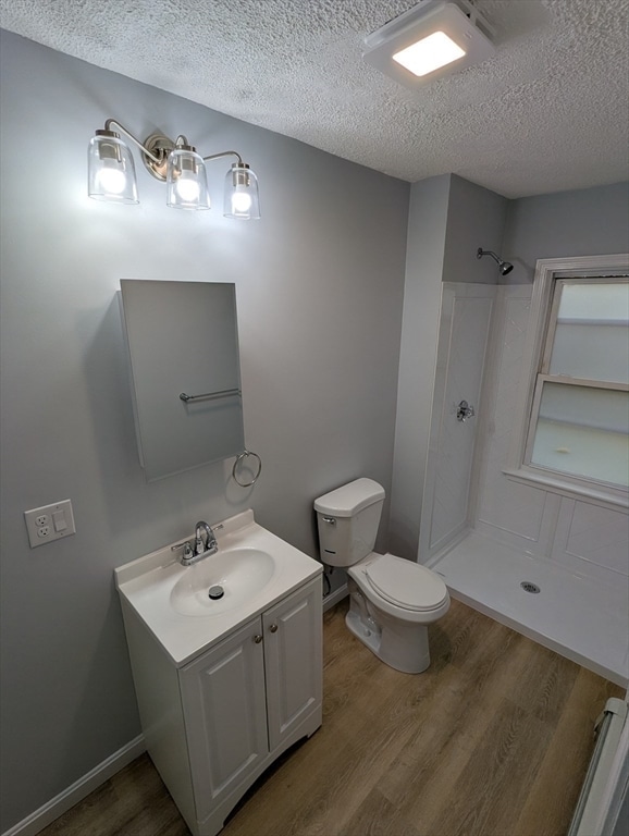 Building Photo - 378 Fellsway W