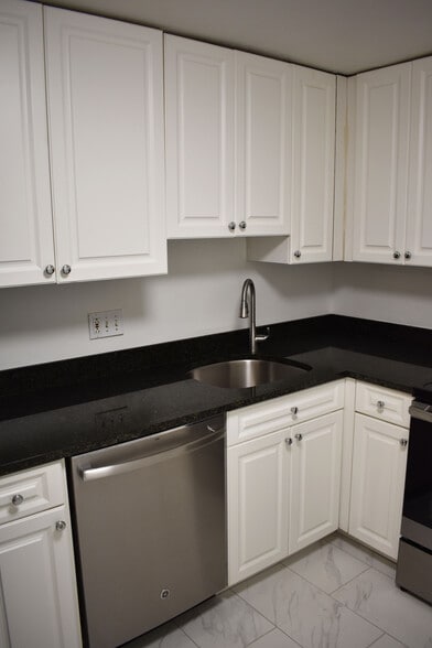 Building Photo - 269 Harvard St