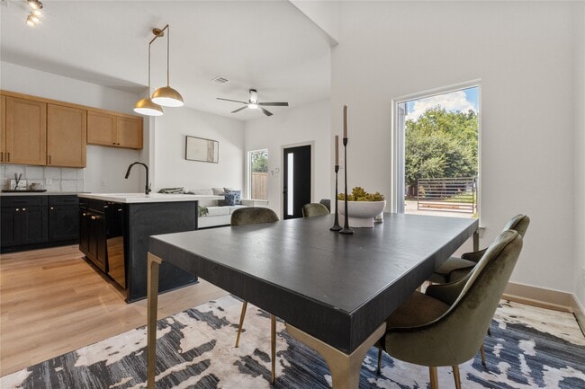 Building Photo - 4214 Clover St