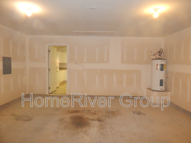 Building Photo - 133 Sandstone Trail