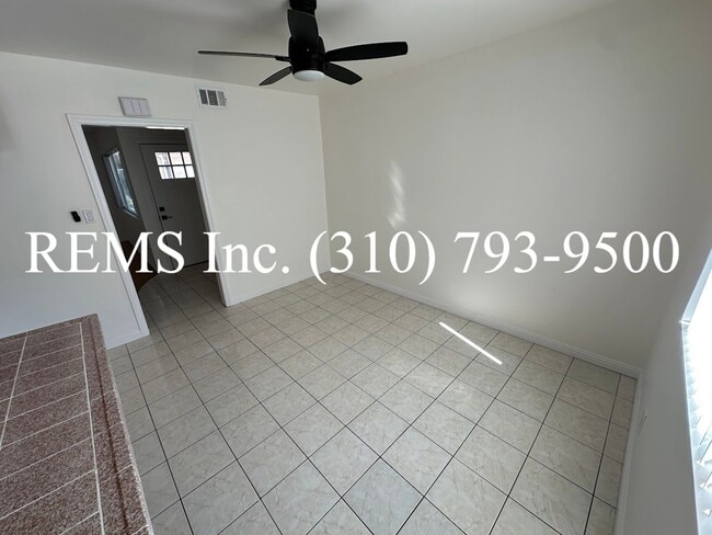 Building Photo - Beautifully Updated Home with 2-Car Garage & Large Bonus Family Room