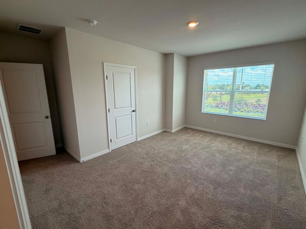 Building Photo - 18524 Buckskin Dr
