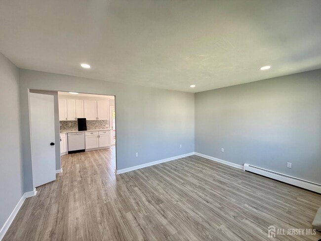 Building Photo - 35 Fiat Ave