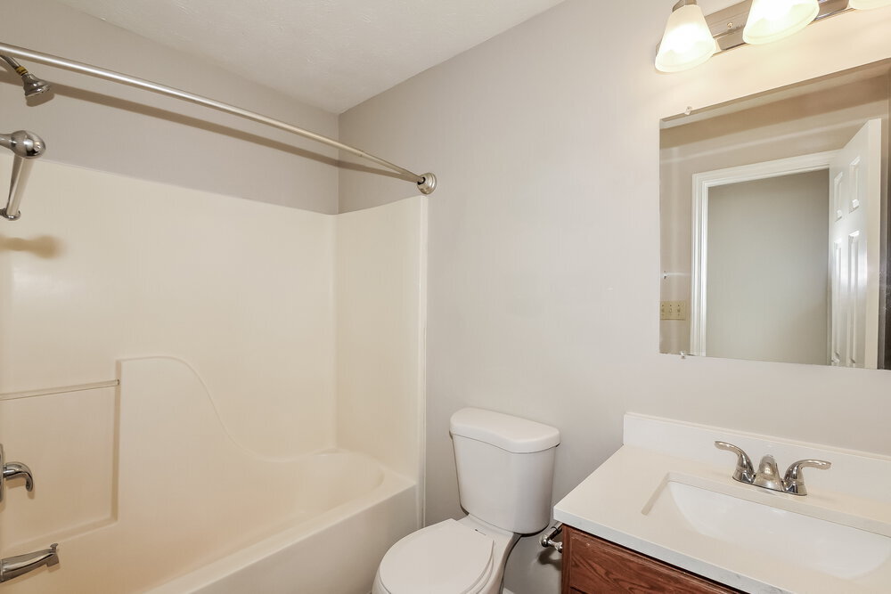 Building Photo - 10708 Tanbark Dr