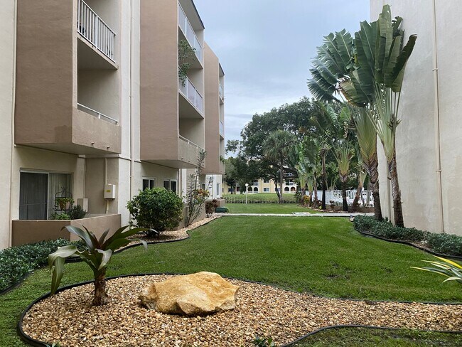 Building Photo - 7755 SW 86th St