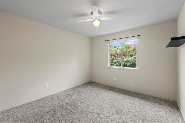 Building Photo - 4608 Acers Ln