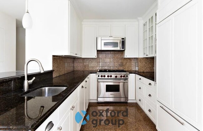 Building Photo - East 80th Street