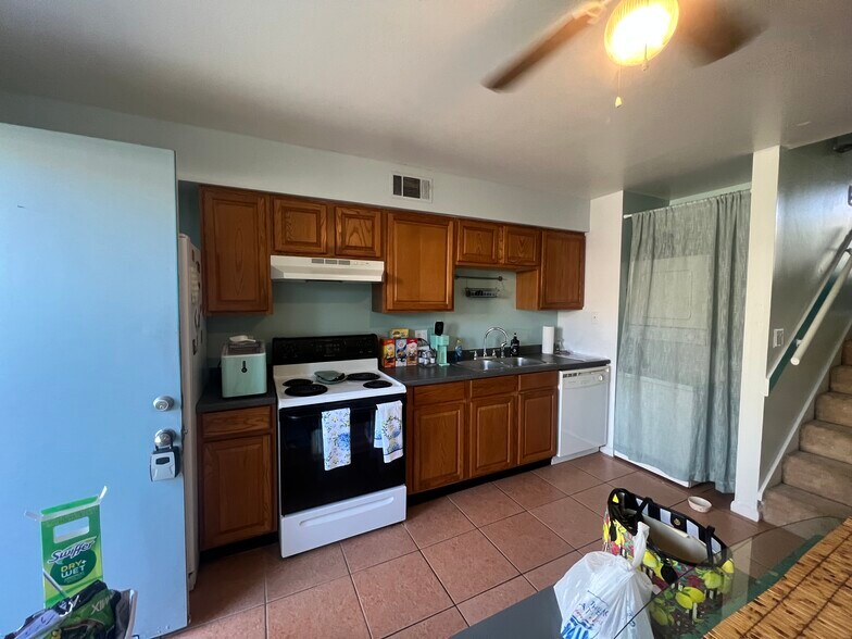 Building Photo - 4303 La Riviera Ct