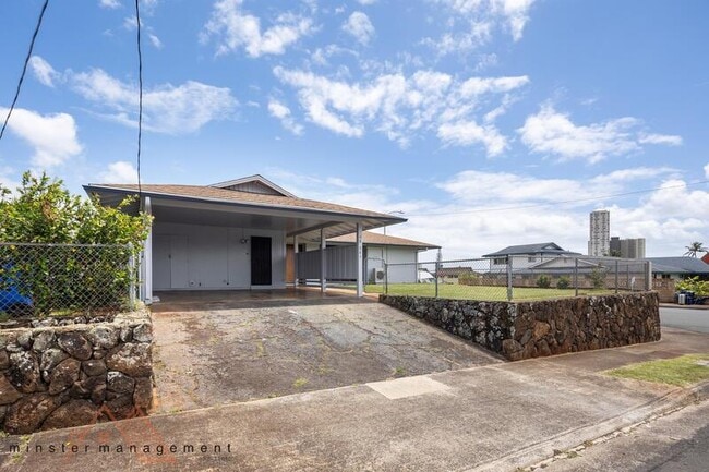 Building Photo - 98-545 Puailima Street