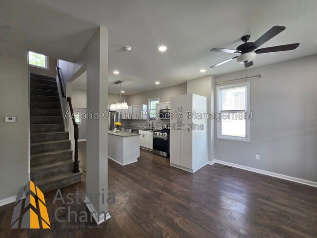 Building Photo - 3909 Fleetwood Ave