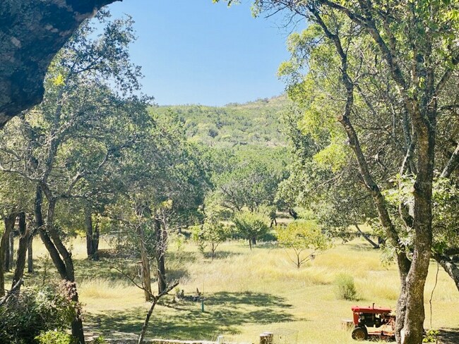 Building Photo - 2263 Peyton Colony Rd