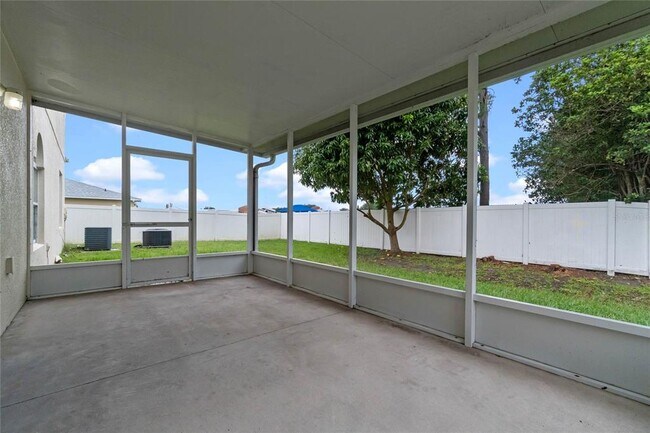 Building Photo - 2545 Hunley Loop