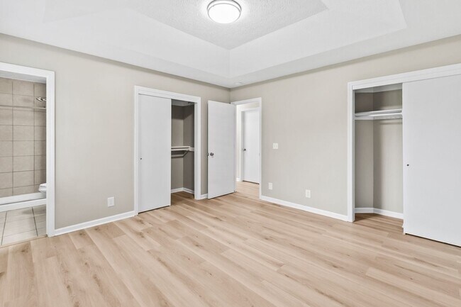 Building Photo - 5106 N 128th St