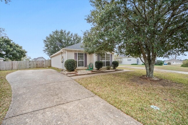 Building Photo - 8729 Three Dean Way