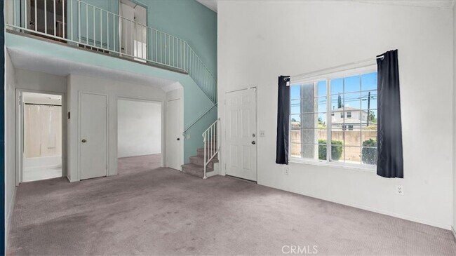 Building Photo - 10861 Mountain View Ave
