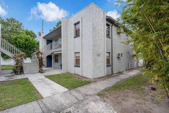 Building Photo - 1BD/1BA Apartment off Curry Ford in Henley Park Apartments!