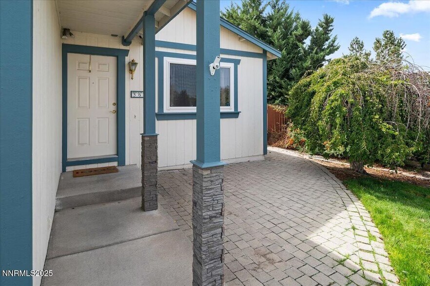 Building Photo - 5658 Cranberry Ct