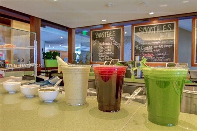 Building Photo - 6801 Collins Ave