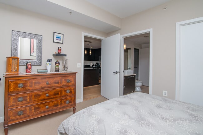 Building Photo - 1010 Massachusetts Ave NW