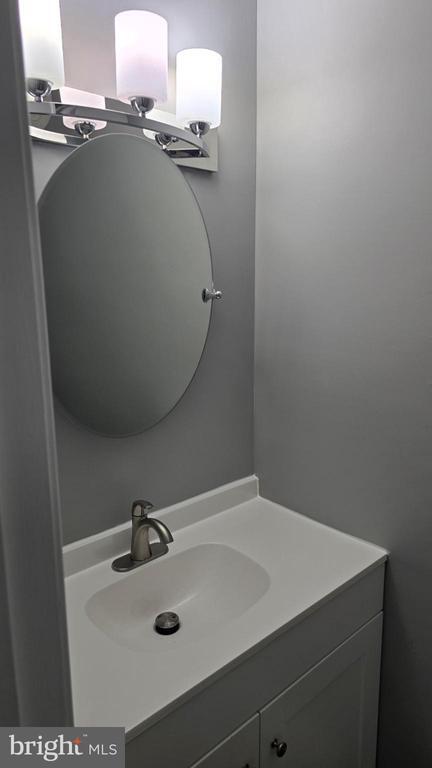 Building Photo - 214 Nottoway Dr