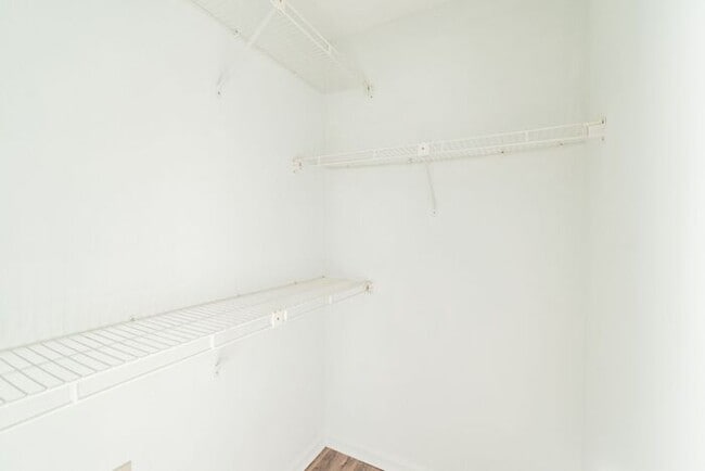 Building Photo - 2 Bed 2 Bath Condo in Charlotte