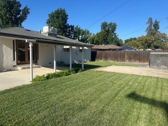 Building Photo - Affordable 3 bedroom!