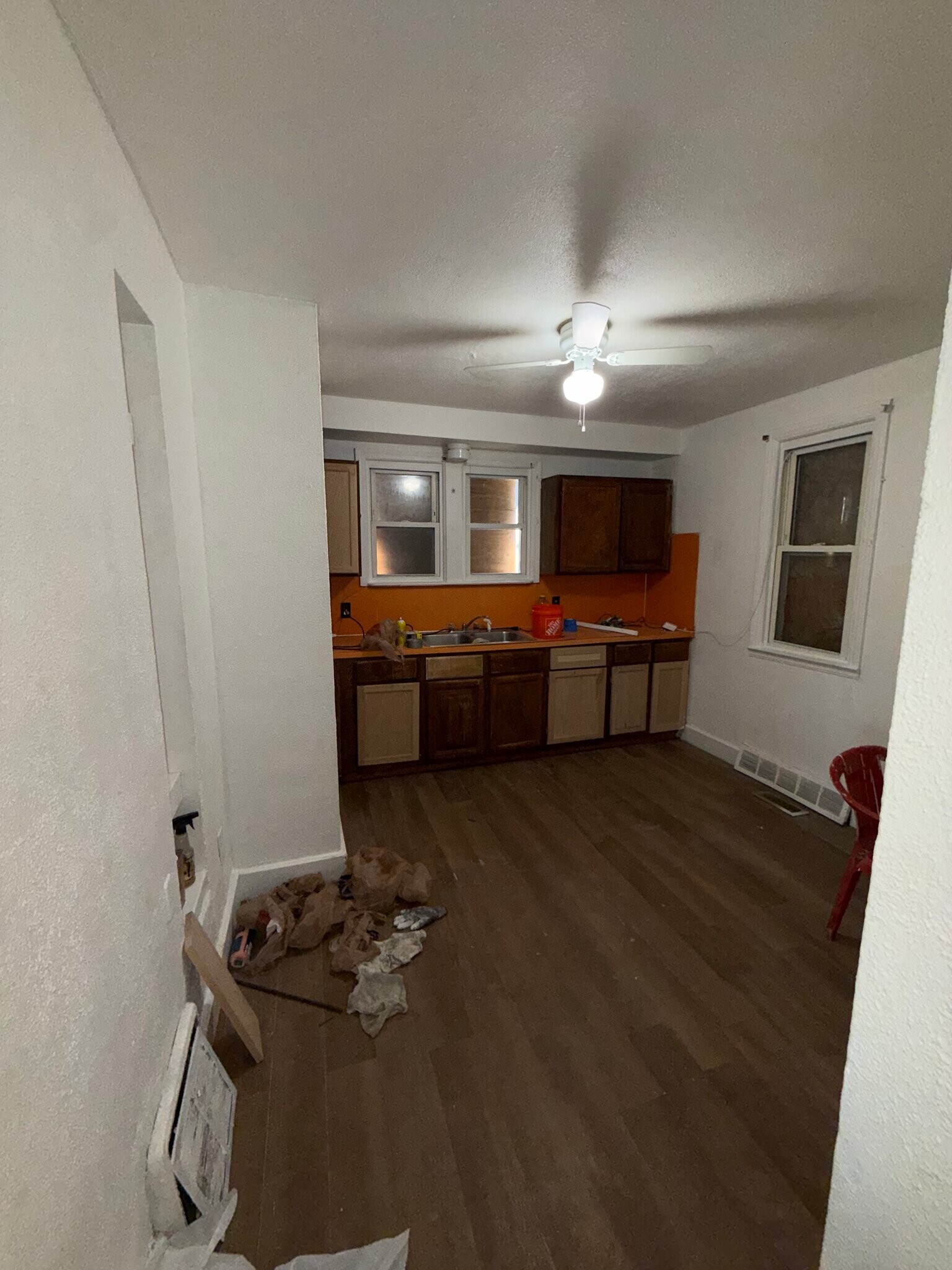 Building Photo - 634 Damon St