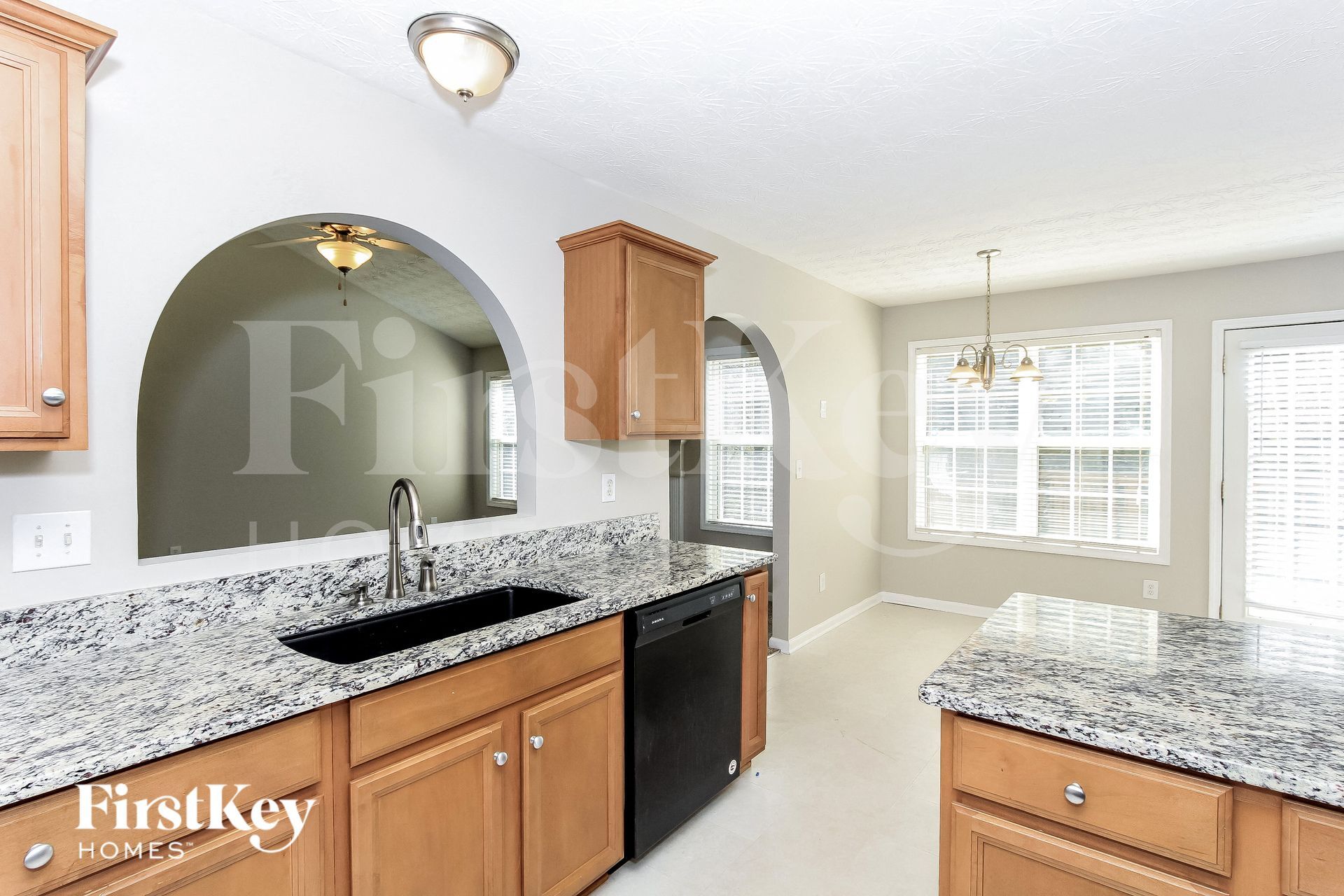 Building Photo - 4015 McEachern Cove Dr