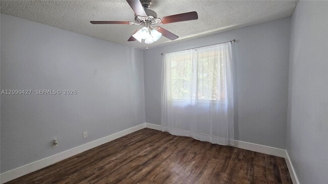 Building Photo - 832 NW 92nd Ave