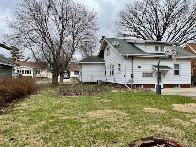 Building Photo - 1225 E Jefferson St