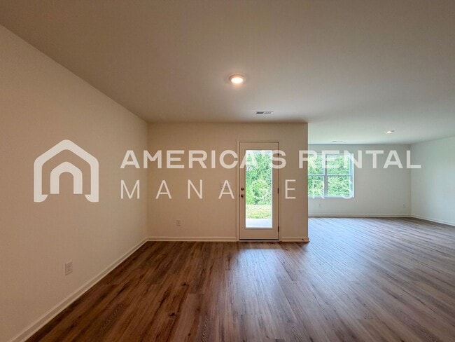 Building Photo - New Construction Home for Rent!