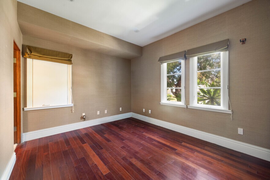 Building Photo - 758 Almar Ave