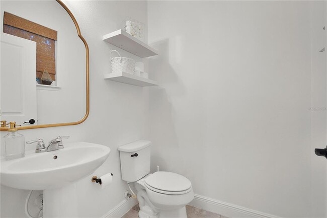 Building Photo - 15419 Uglis Aly