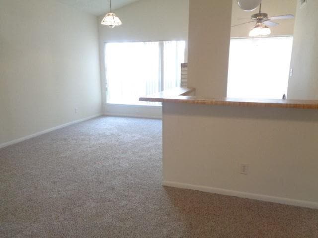 Building Photo - 23730 Farm Hill Dr