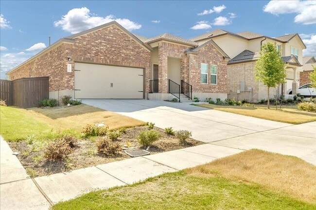 Building Photo - 816 Mallow Rd