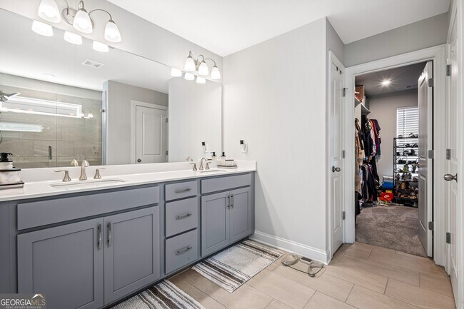 Building Photo - 639 Tigers Eye Ter