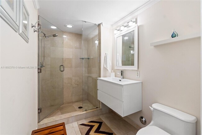 Building Photo - 6365 Collins Ave