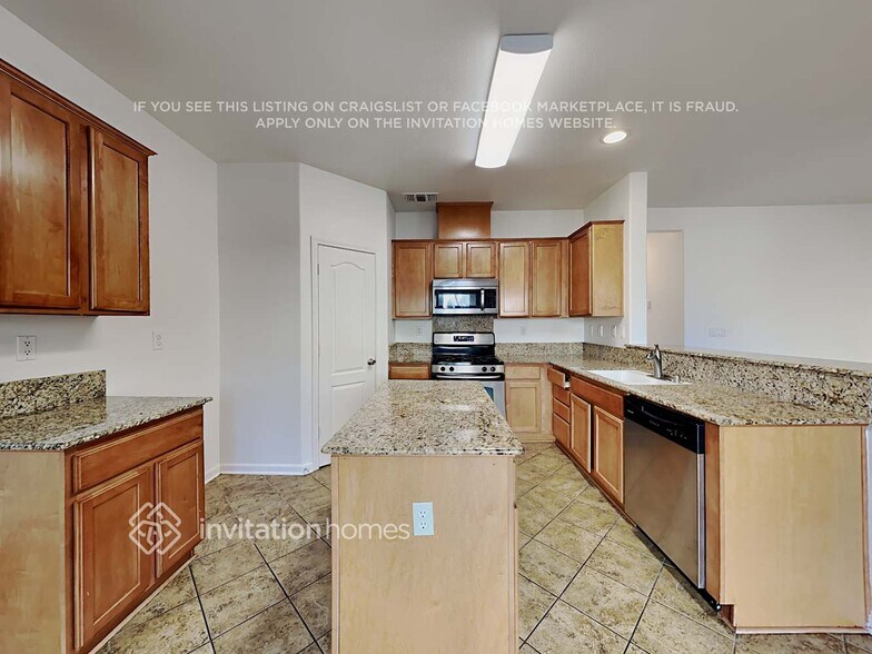 Building Photo - 5569 Roaring Rapids Way