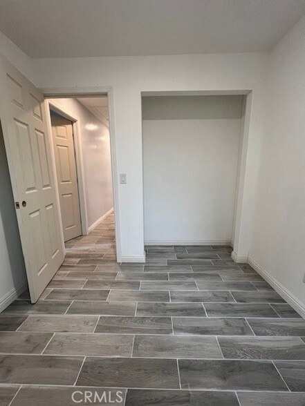 Building Photo - 265 N 10th Ave