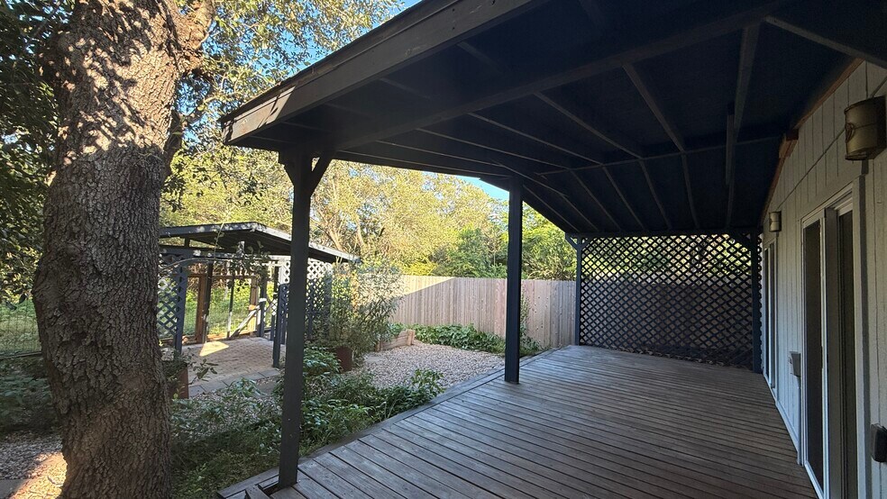 Building Photo - 10513 Archdale Dr