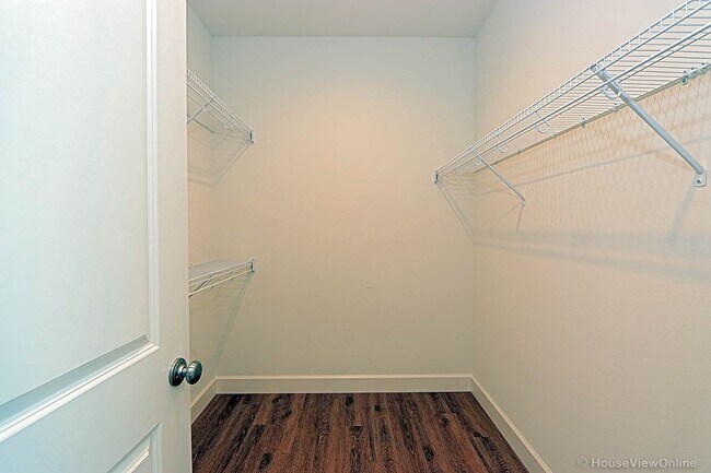 Building Photo - 1735 Dunklin St